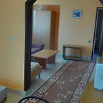 Famili Barba Yani Отель *