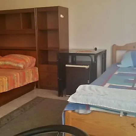 Szálloda Famili Barba Yani *