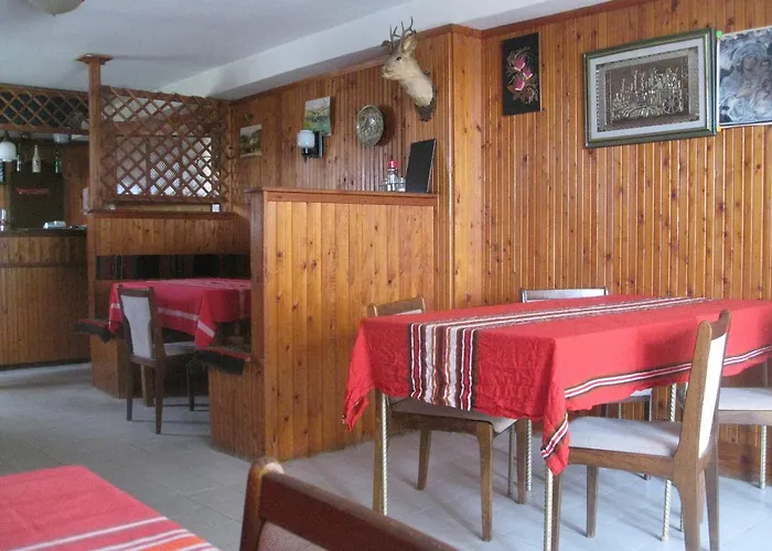 Famili Barba Yani فندق