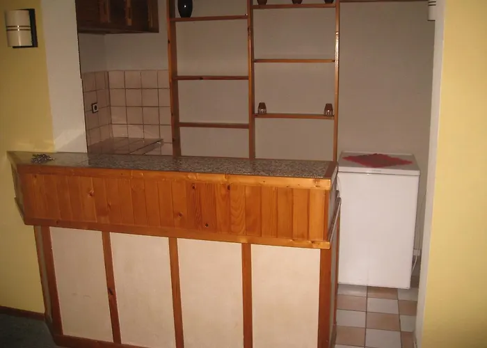 Famili Barba Yani فندق