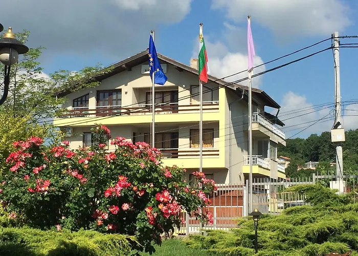 فندق Famili Barba Yani