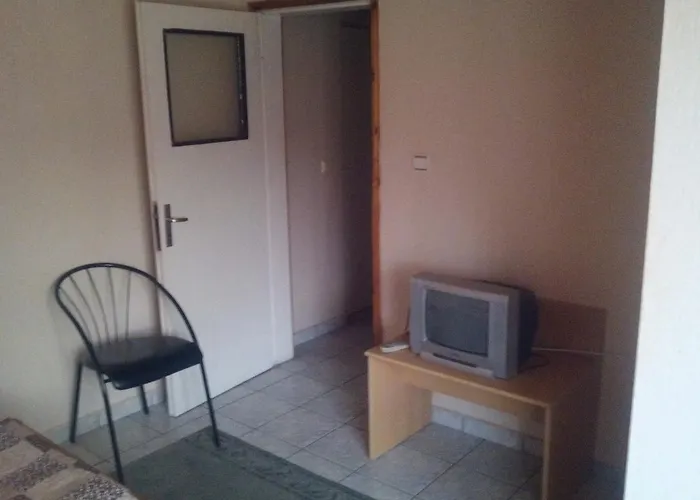 Famili Barba Yani فندق *