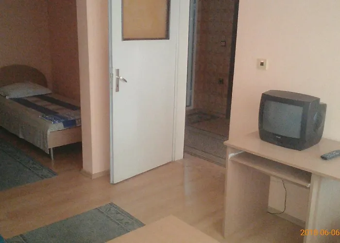 فندق Famili Barba Yani